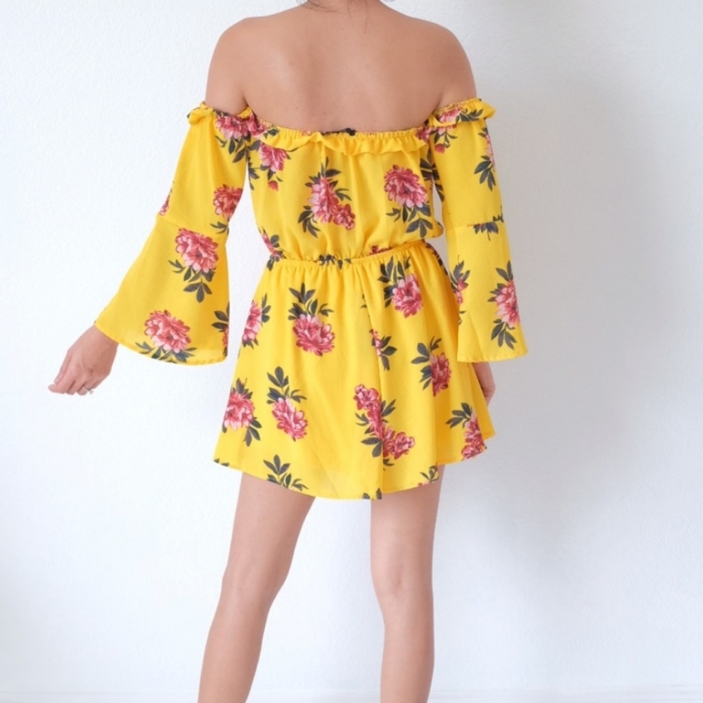 springtime floral off the shoulder romper shorts - Picture 6 of 8